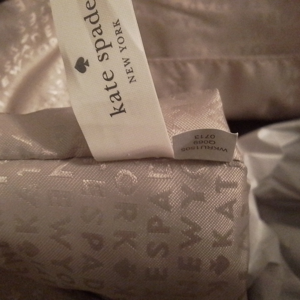 NEW Kate Spade Travel, Shopping or Beach Tote Designer  Signature NEW - Picture 8 of 8